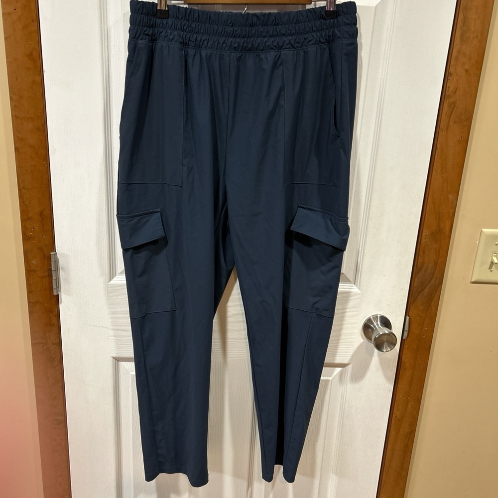 Women’s Old Navy Cargo Track Pants with Elastic Waist